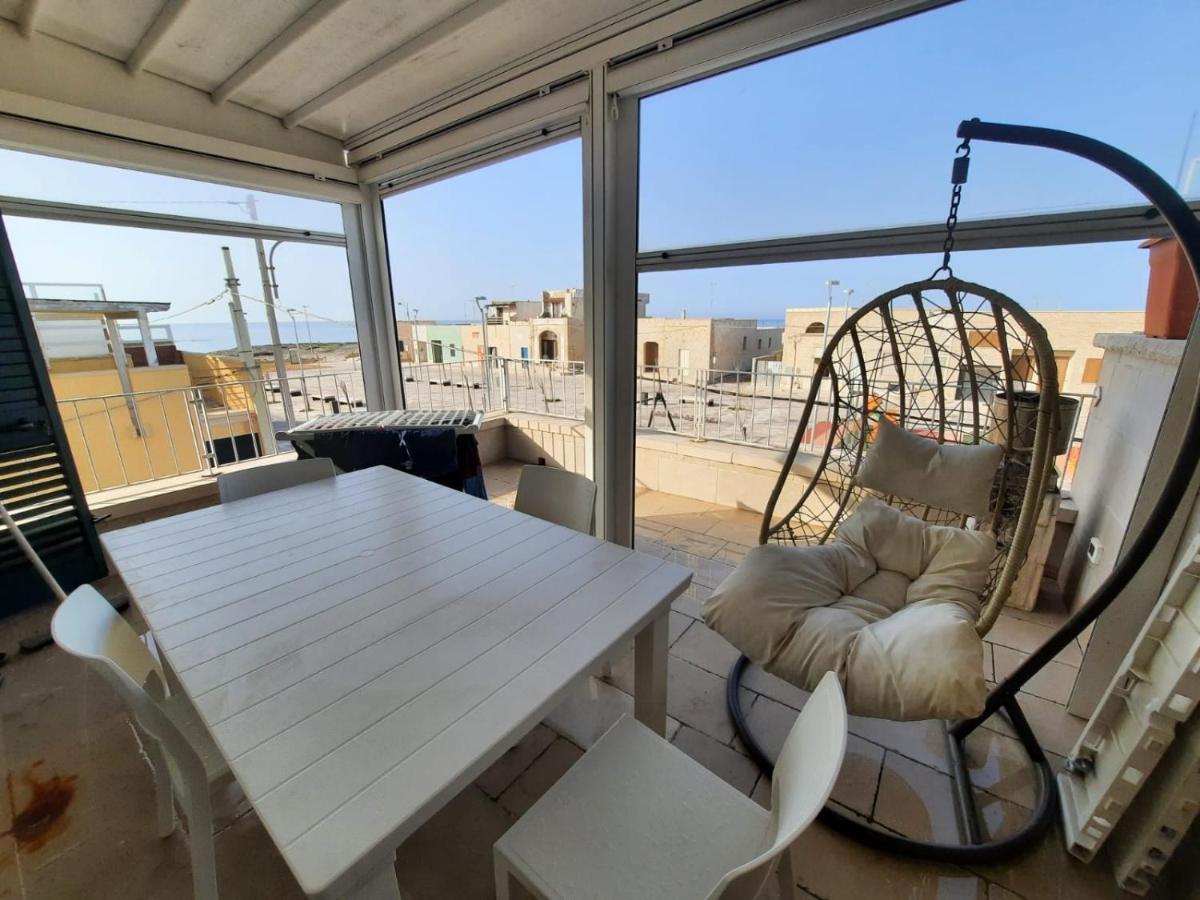 Casa Vacanze Illiria A Roca Vecchia Vicinissima Al Mare Ngoại thất bức ảnh