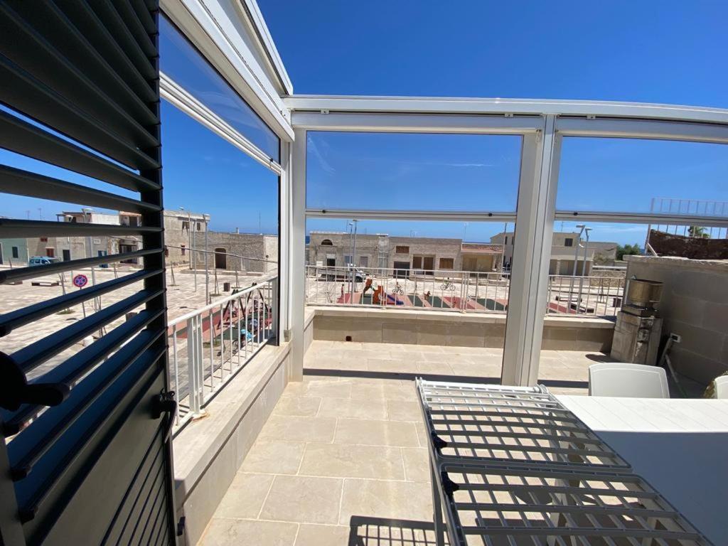 Casa Vacanze Illiria A Roca Vecchia Vicinissima Al Mare Ngoại thất bức ảnh